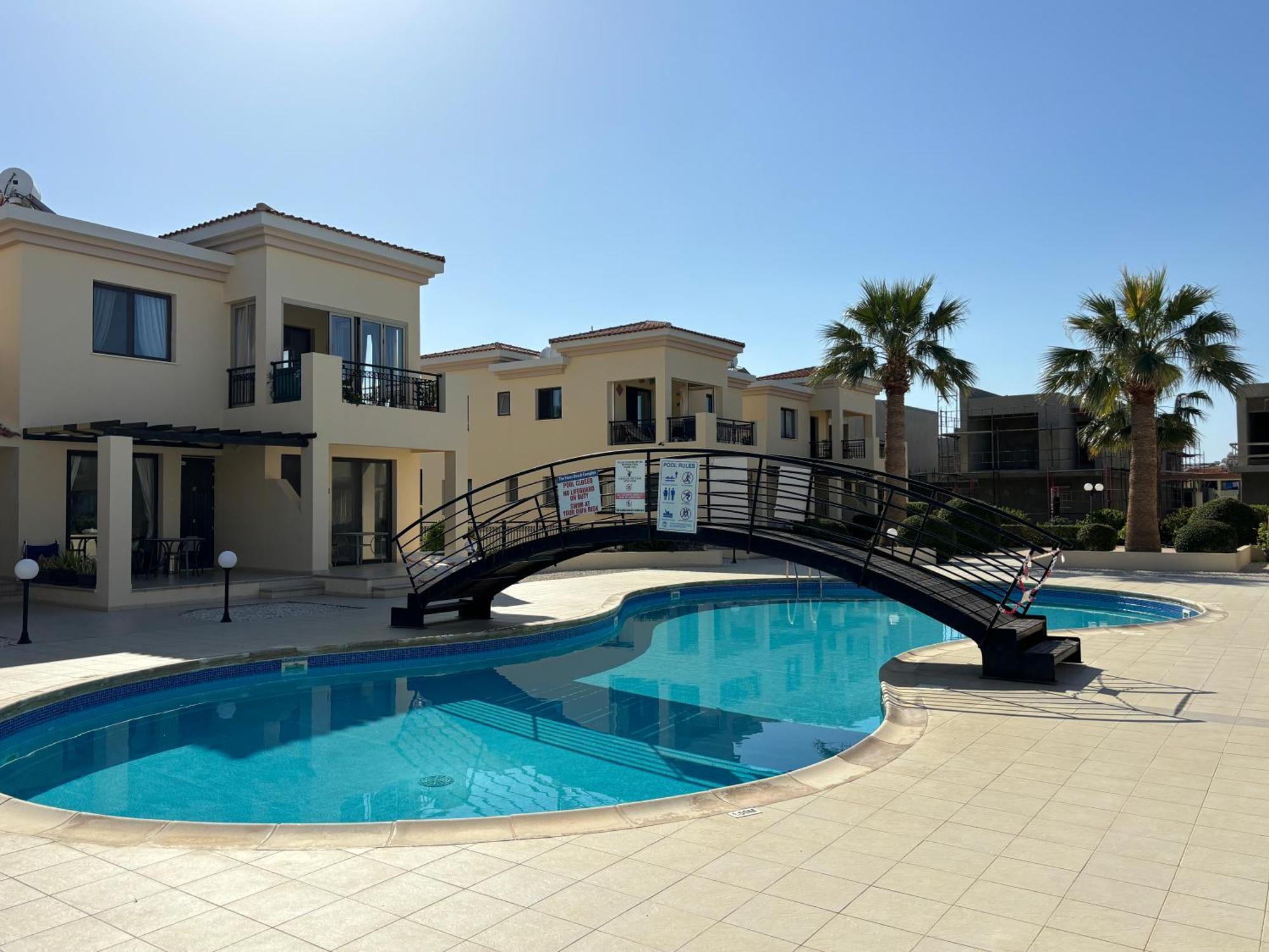 Faros Beach Seabreeze 1B, Pool, Seaside, Paphos Apartment Exterior photo